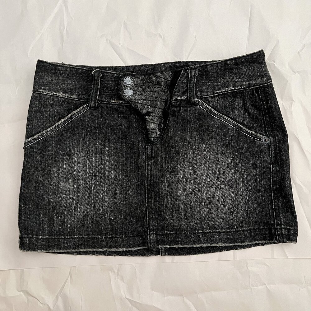 NWOT A/X Armani Exchange Stylish and Unique Mini Skirt Black/Gray Denim Size P0